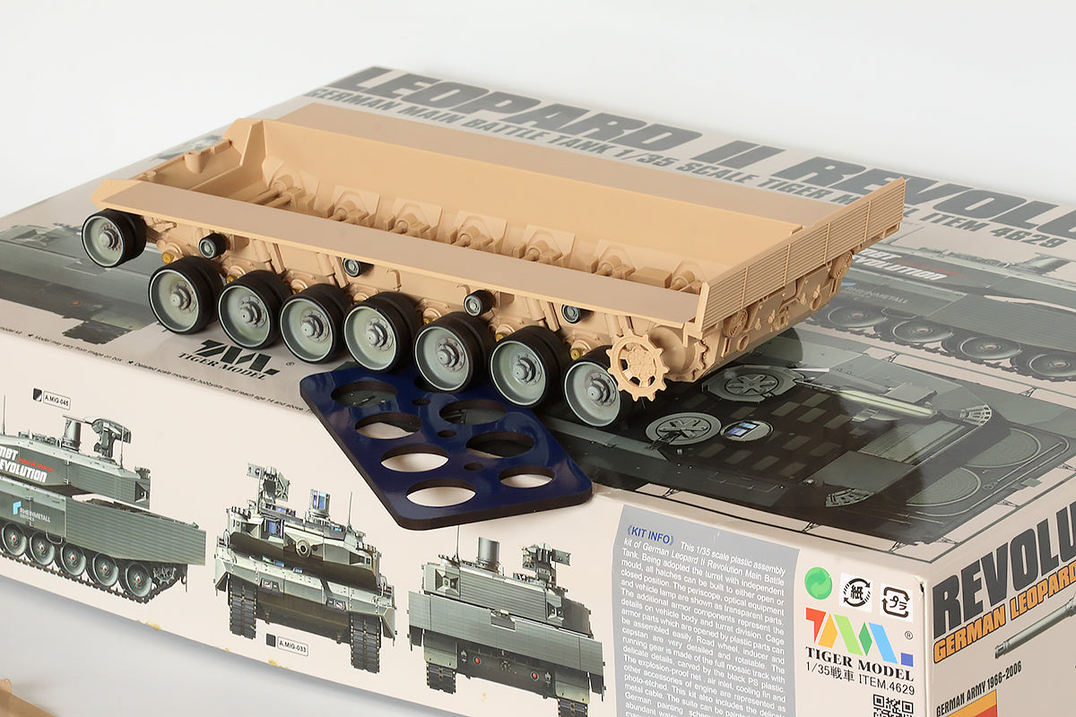 1/35 QuickWheel QW-194 Leopard II Revolution I / Revolution II - Tiger Model