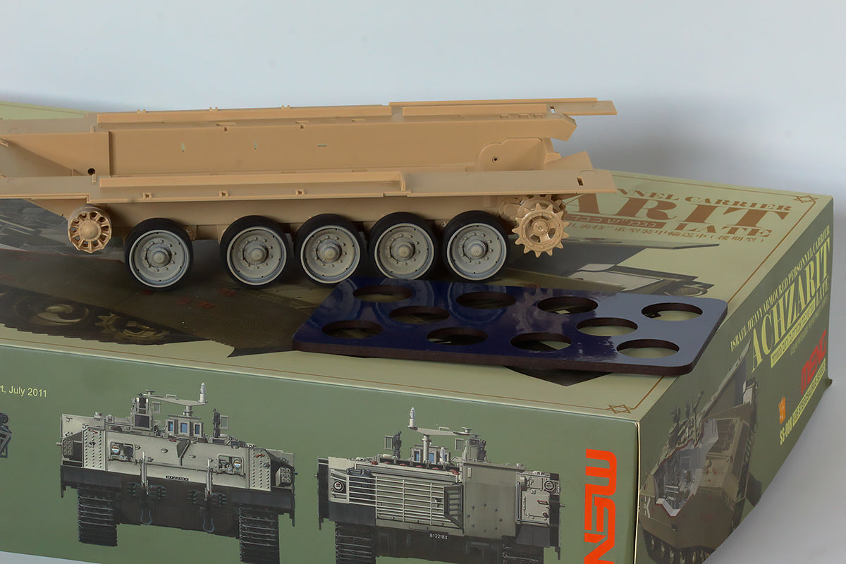 1/35 QuickWheel QW-196 IDF Heavy APC Achzarit (late) - MENG