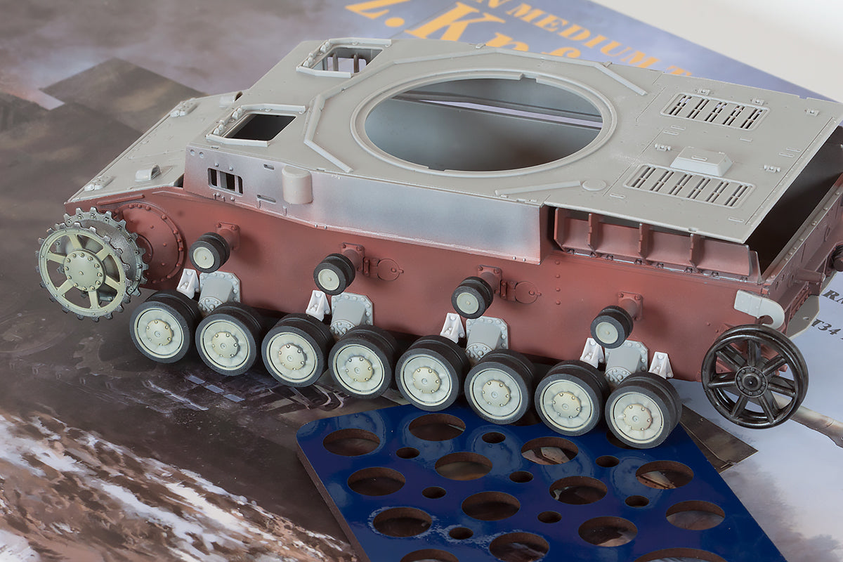 1/35 QuickWheel QW-231 Pz.Kpfw. IV - Border Model / Amusing Hobby