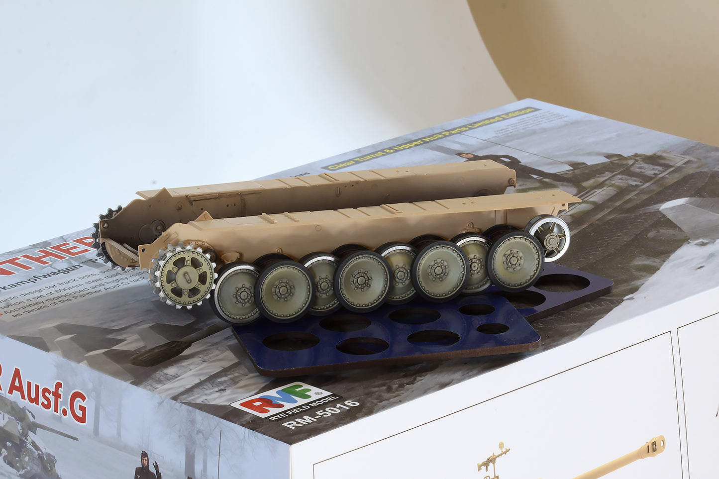 1/35 QuickWheel QW-210 Panther G / Bergepanther G - Rye Field Model