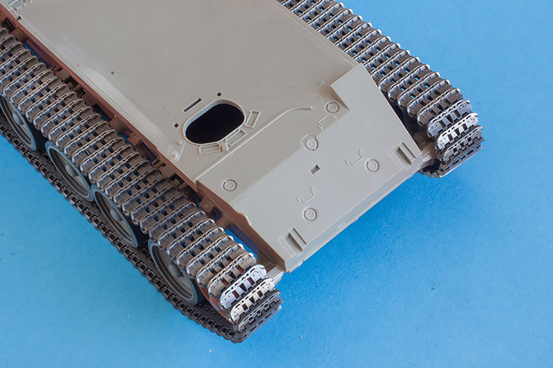 1/35 QuickTracks T-35030 Tracks for IDF Nagmachon (reinforced); Puma; Nakpadon