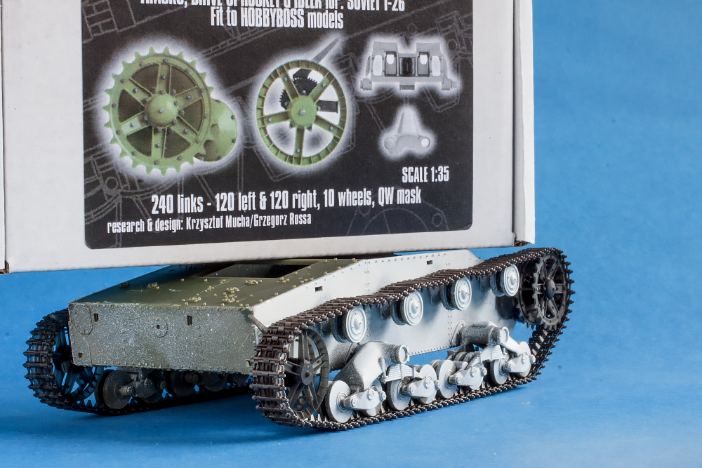 1/35 QuickWheel QWXT-35007 Tracks, Drive Sprockets & Idlers for Soviet T-26