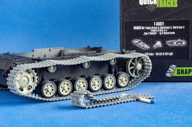 1/35 QuickTracks T-35027 Tracks for Pz.Kpfw. III Ausf. N; StuG III Ausf. G; StuH III Ausf. G; Pz.Kpfw. IV Ausf. G-J - "type 7 Ostkette: