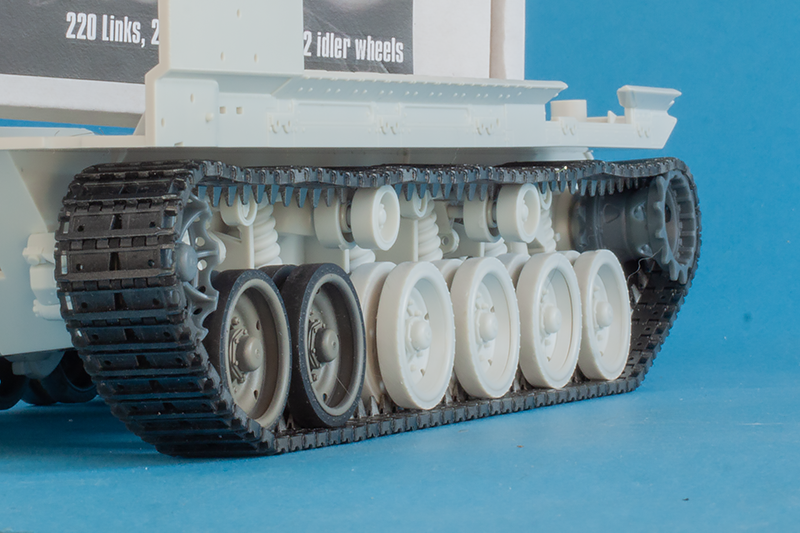 1/35 QuickTracks T-35090 MENG IDF Namer - Merkava IV type tracks conversion kit