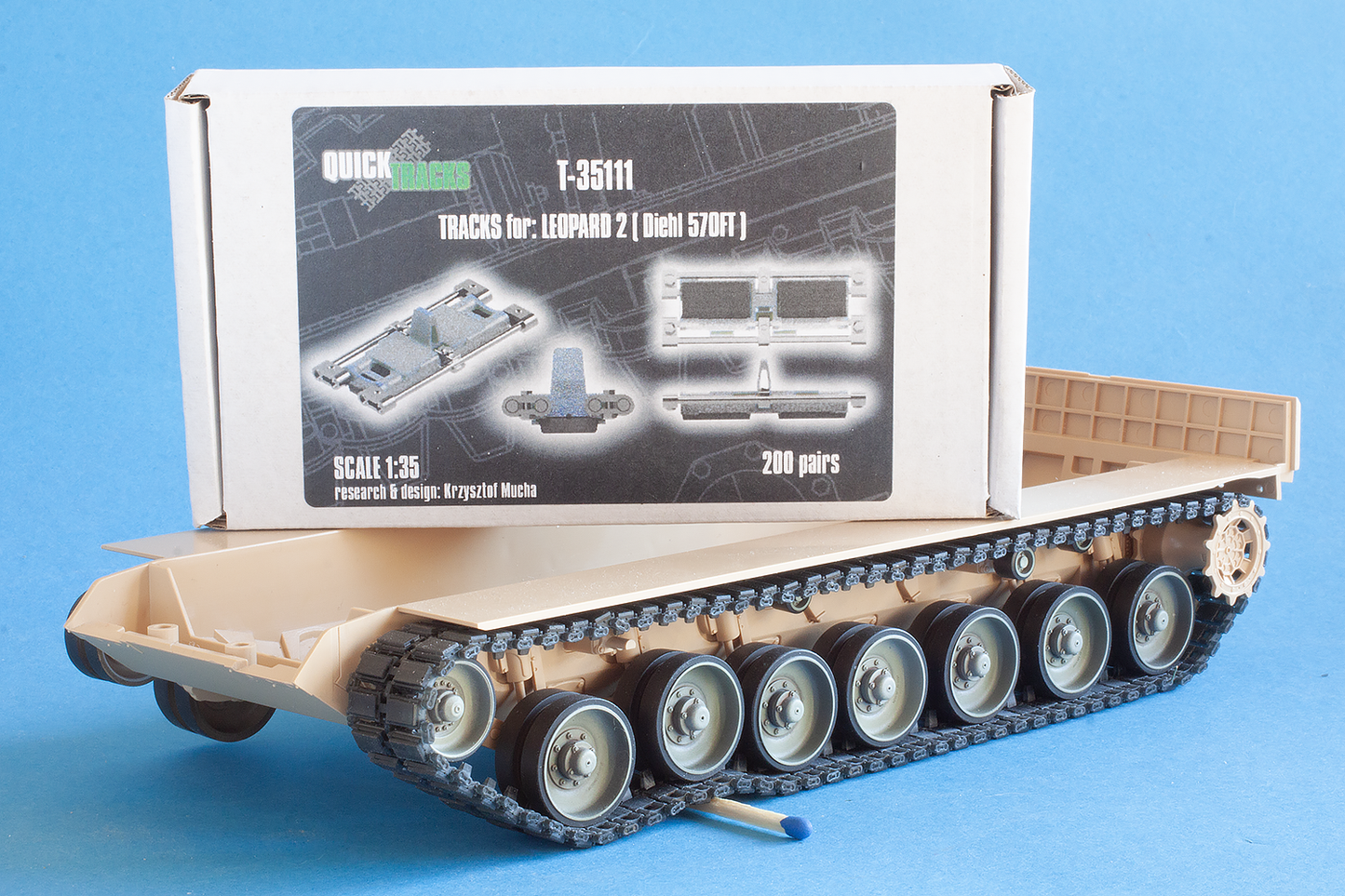 1/35 QuickTracks T-35111 Tracks for Leopard 2 (Diehl 570FT)