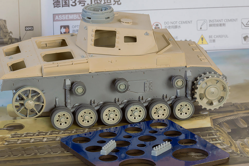 1/35 QuickWheel QW-264 Pz.III Ausf. J (with extra lifting hooks) - Rye Field Model