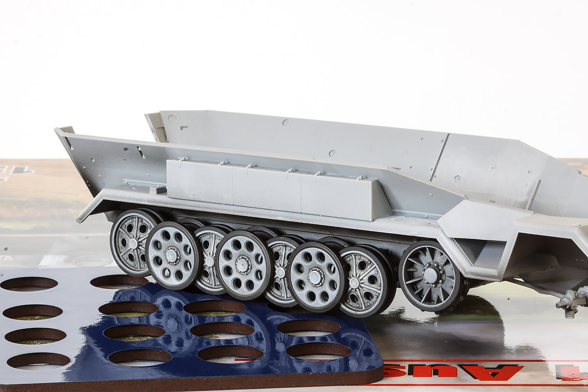 1/35 QuickWheel QW-219 Sd.Kfz. 251 Ausf. A & B - ICM / Revell