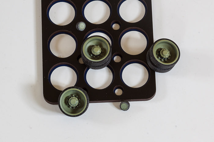 1/35 QuickWheel QW-234 T-80U - RPG Model