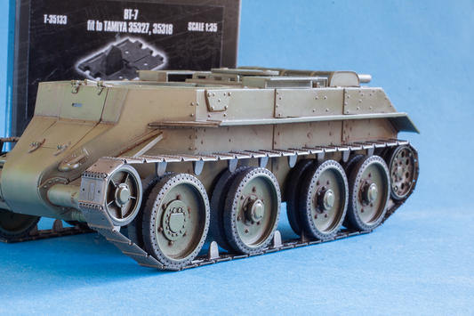 1/35 QuickTracks T-35132 BT-2, BT-5, BT-7 (early) for Tamiya