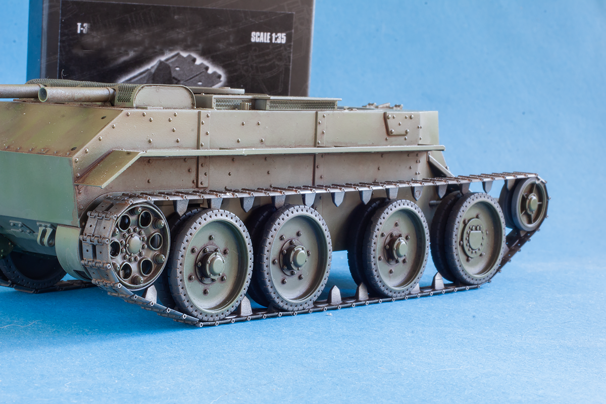 1/35 QuickTracks T-35133 BT-7 / BT-42 for Tamiya