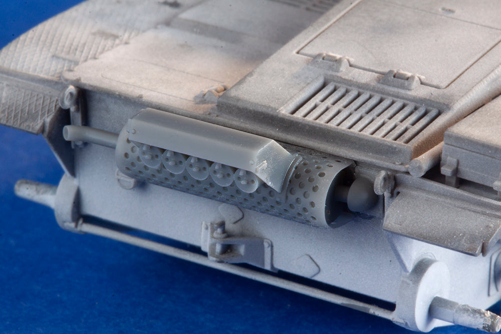 1/48 BitsKrieg BK-48010 Exhaust Muffler for Pz.Kpfw. II A; B; C with smoke grenade rack