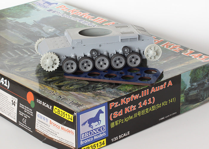 1/35 QuickWheel QW-172 Pz.Kpfw. III Ausf. A (Sd Kfz 141) - Bronco