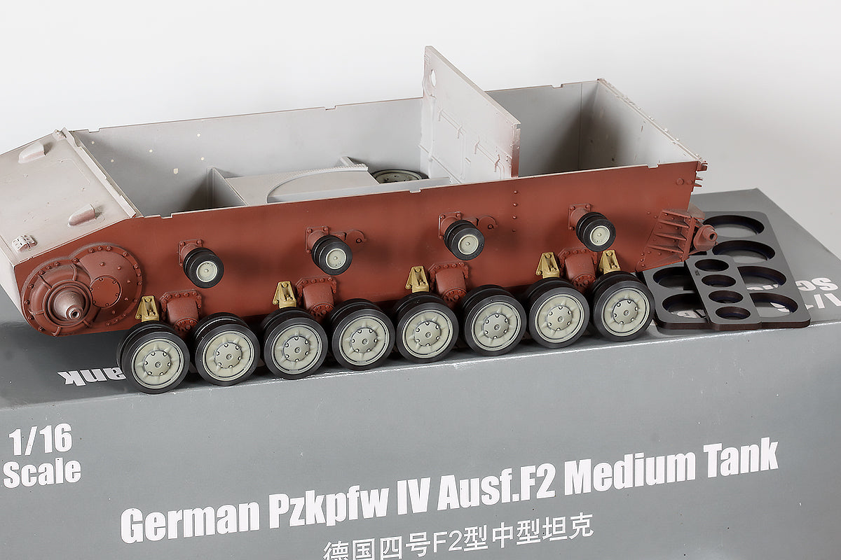 1/16 QuickWheel QW-16002 Pz.Kpfw. IV Ausf. F2 - Trumpeter