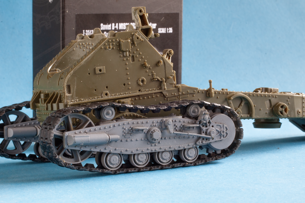 1/35 QuickTracks T-35134 Soviet B-4 M1931 203mm Howitzer; Soviet Br-2 M1935 152mm gun