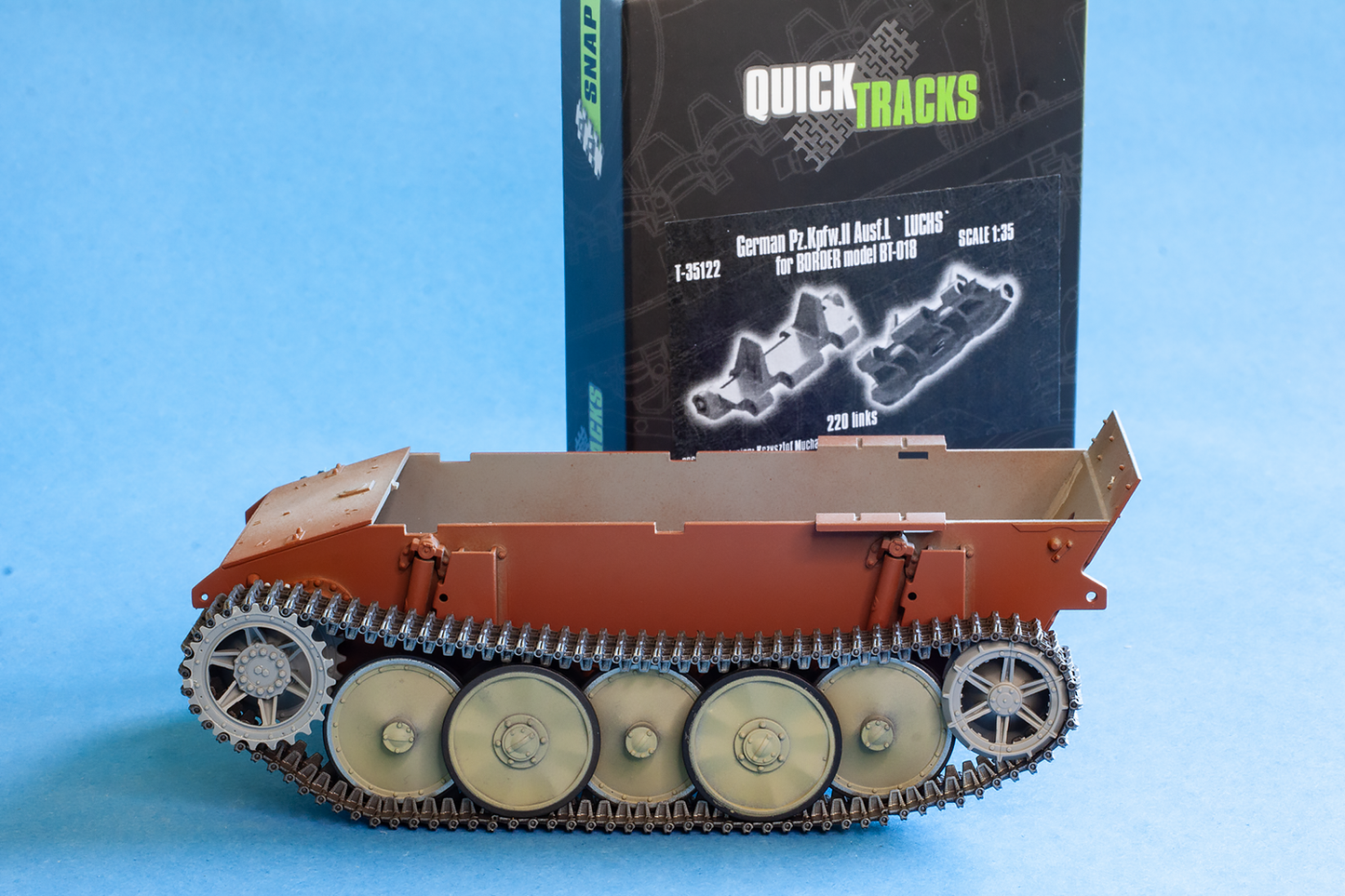 1/35 QuickTracks T-35122 German Pz.Kpfw. II Ausf. L "Luchs" - for Border Model